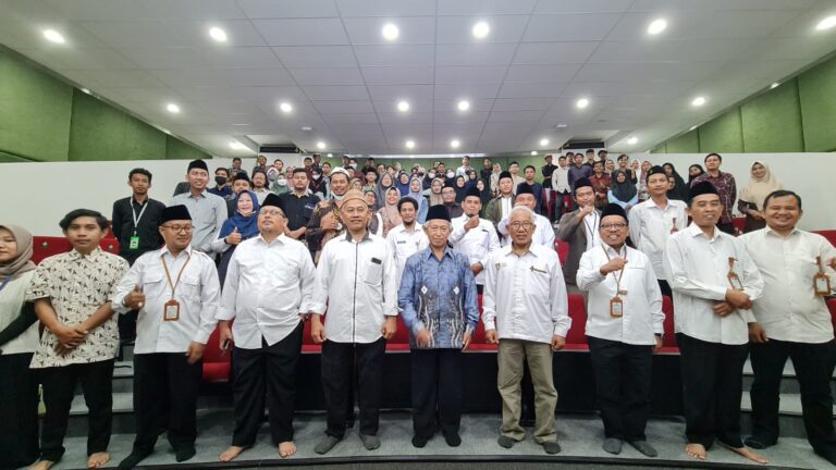 Memanfaatkan Kain Perca menjadi Masker yang sangat dibutuhkan di masa Pandemi Covid-19 2 Sambut Bulan Suci, UIN Walisongo adakan Lokakarya Imsakiyah