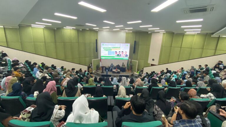 Sambut Dies Natalis ke 53, Fakultas Dakwah dan Komunikasi adakan Stadium General bahas  Desa Wisata Religi