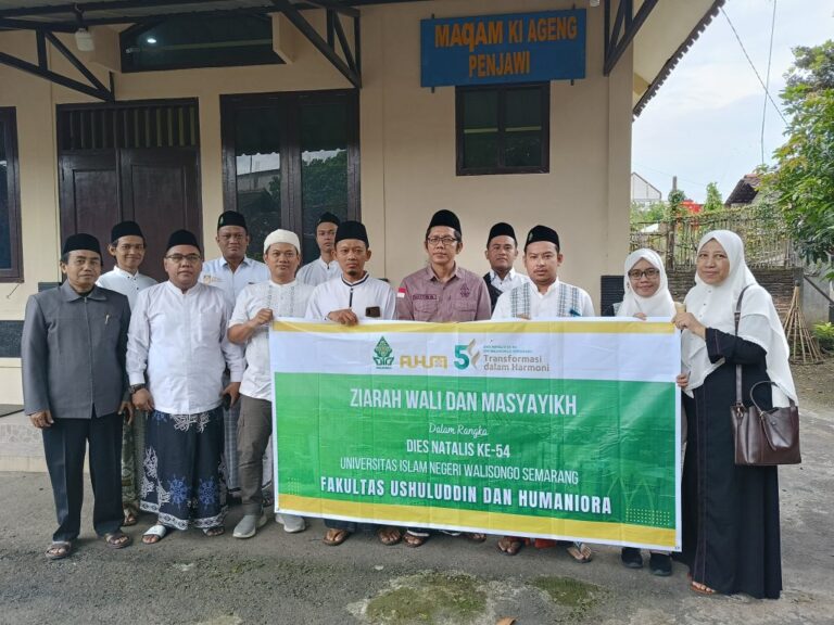 FUHUM UIN Walisongo Ziarah Ke Jepara Dan Pati, Sambut Dies Natalis UIN Walisongo Ke-54