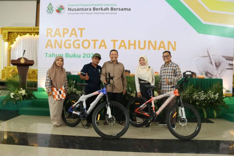 RAT KPRI Nusantara Berkah Bersama UIN Walisongo Semarang, Bagikan Banyak Doorprize 14 RAT KPRI Nusantara Berkah Bersama UIN Walisongo Semarang, Bagikan Banyak Doorprize