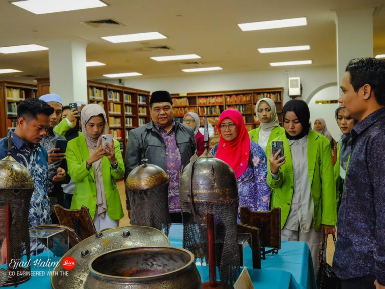 Implementasi MoU dengan IIUM, Dosen dan mahasiswa FUHUM UIN Walisongo Belajar Digitalisasi Manuskrip di ISTAC-IIUM – UIN Walisongo