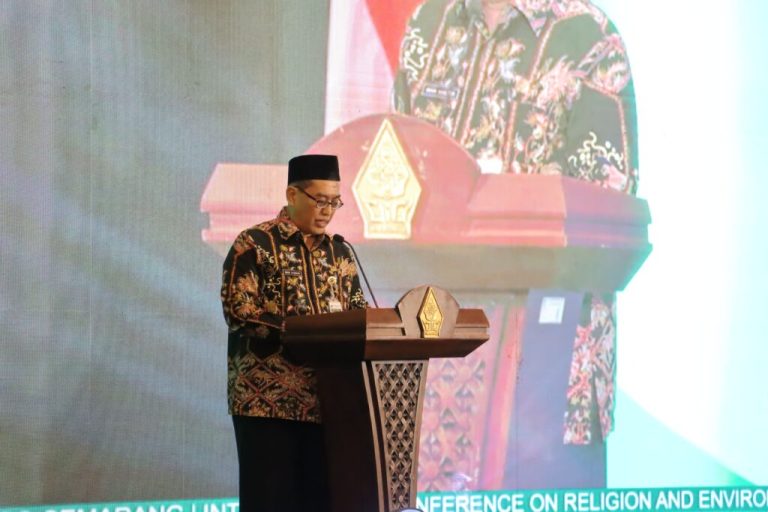 Menjaga Lingkungan adalah Amanah Manusia sebagai Khalifah di Bumi – UIN Walisongo