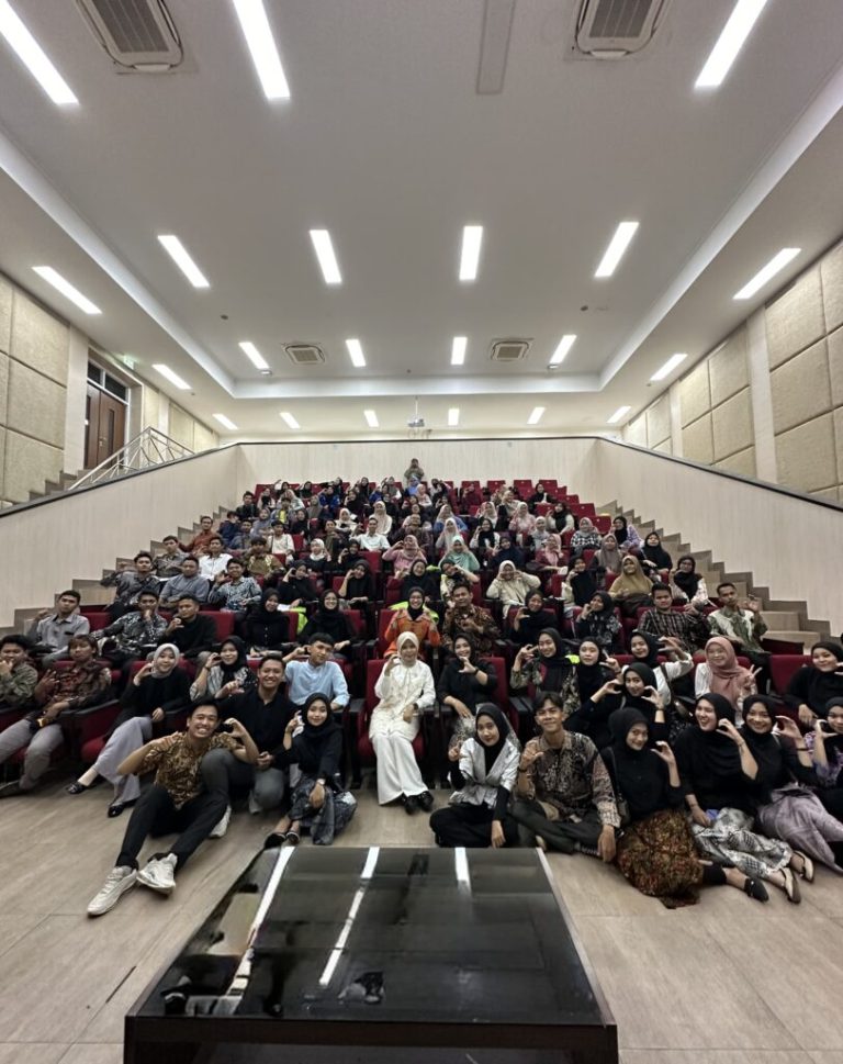 Seminar Publikasi Jurnal Bangkitkan Semangat Publikasi Karya Ilmiah Mahasiswa – UIN Walisongo