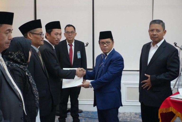 UIN Walisongo Tambah 4 Guru Besar, Tingkatkan Kualitas Pendidikan Keagamaan – UIN Walisongo