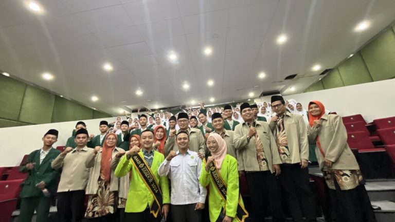 182 Siswa MA Futuhiyyah 2 Studi Kampus ke UIN Walisongo Semarang – UIN Walisongo