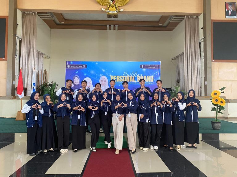 Dorong Mahasiswa Bangun Personal Branding di Era Digital, GenBI UIN Walisongo Gelar Seminar Karir – UIN Walisongo