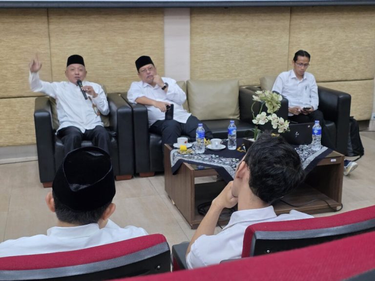 Tekankan Efisiensi dan Penguatan Lembaga – UIN Walisongo