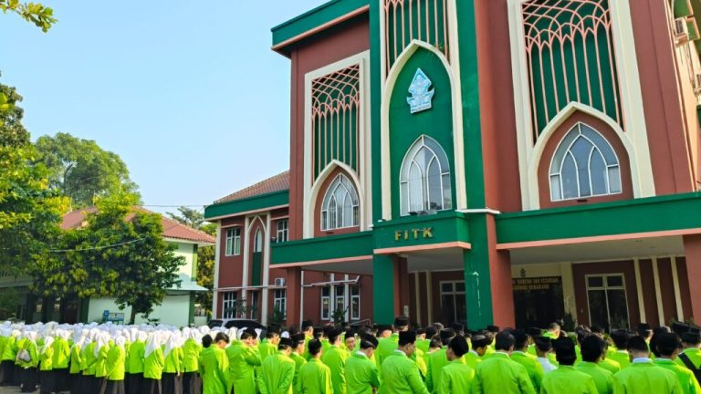 402 Mahasiswa FITK UIN Walisongo Diterjunkan ke 47 Sekolah Mitra untuk PLP 1 – UIN Walisongo