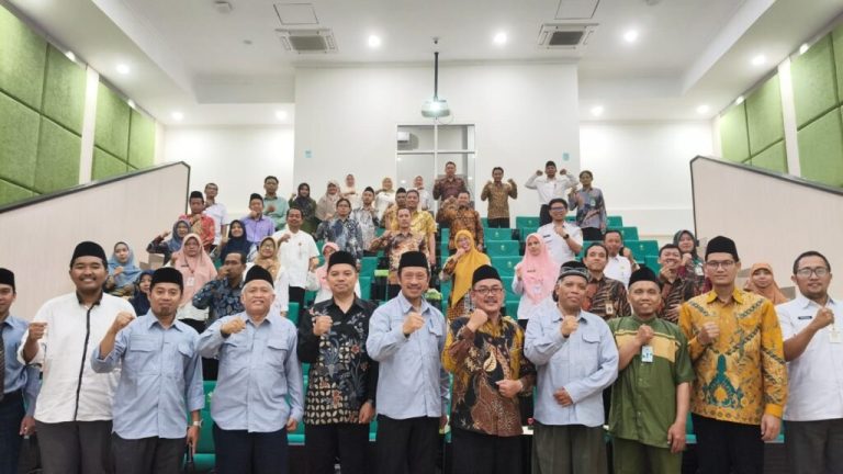 FITK UIN Walisongo Perkuat Praktik Lapangan Mahasiswa Lewat MoU dengan Puluhan Sekolah – UIN Walisongo