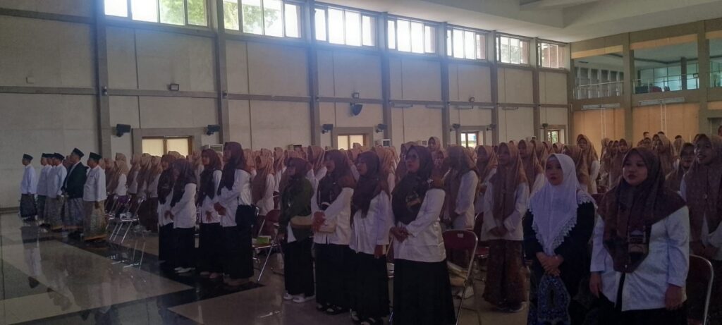200 Rombongan Antusias Jelajahi Planetarium dan Kampus Hijau – UIN Walisongo