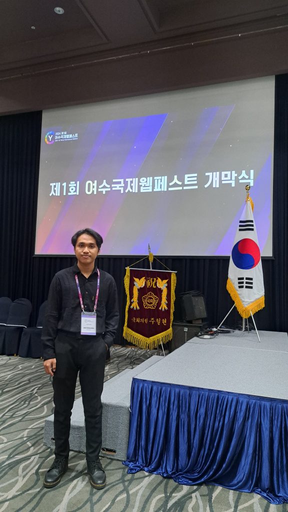 Menunggu Dijemput, Film Karya Mahasiswa KPI FDK UIN Walisongo Raih Penghargaan di Korea