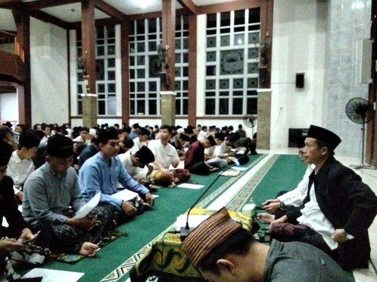 UIN Walisongo Semarang Gelar Istighosah Peringati Hari Santri Nasional – UIN Walisongo