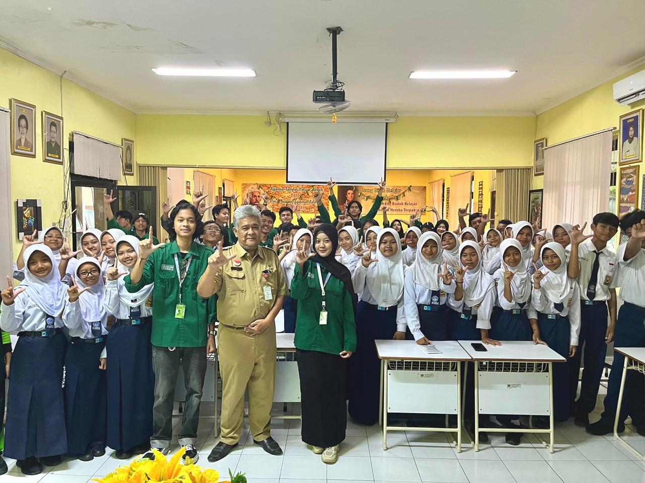 Edukasi Eco-Enzyme di SMP Negeri 31 Semarang – UIN Walisongo 1 Edukasi Eco-Enzyme di SMP Negeri 31 Semarang – UIN Walisongo