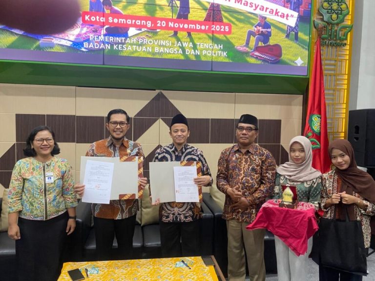 FISIP UIN Walisongo dan Kesbangpol Jawa Tengah Gelar FGD Stabilitas Politik-Ekonomi dan Persoalan Masyarakat – UIN Walisongo