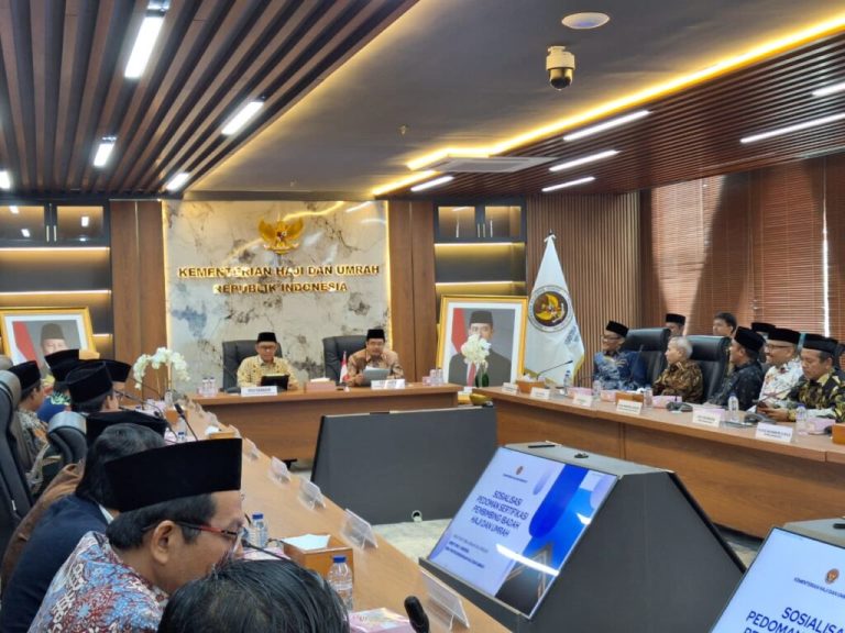 UIN Walisongo dan Kementerian Haji dan Umrah Teken MoU Penyelenggaraan Sertifikasi Pembimbing Ibadah Haji dan Umrah – UIN Walisongo