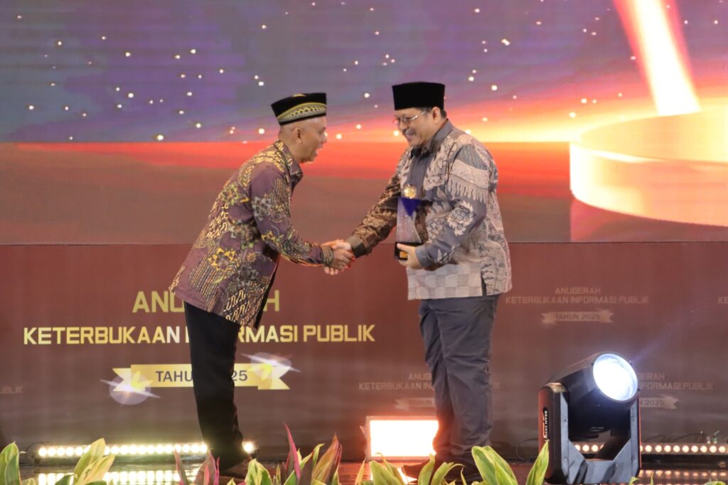 UIN Walisongo Raih Anugerah Badan Publik Informatif Lima Kali Berturut-turut – UIN Walisongo