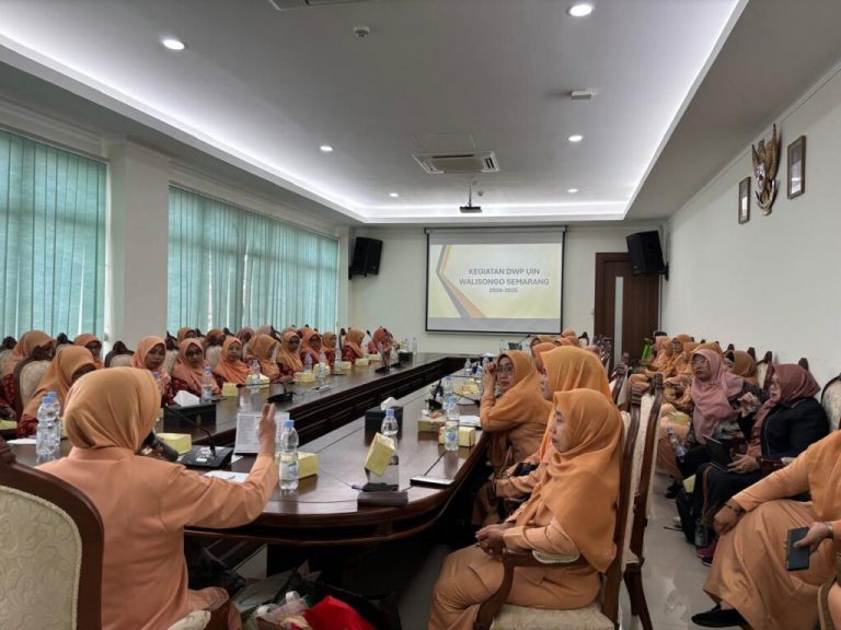 Perkuat Silaturahmi, DWP UIN Sunan Kalijaga Pelajari Program DWP UIN Walisongo – UIN Walisongo