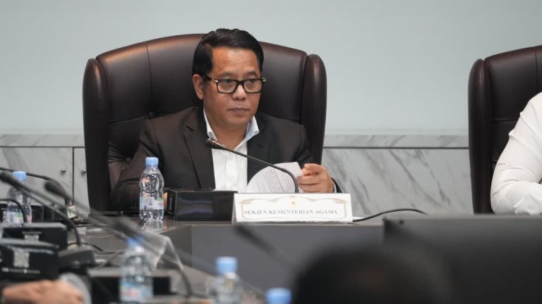 Kemenag Serius Benahi Tata Kelola dan Sejahterakan Guru – UIN Walisongo