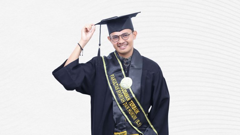 Kisah Thohri, Ahli Falak Muda yang Menjadi Wisudawan Terbaik UIN Walisongo – UIN Walisongo