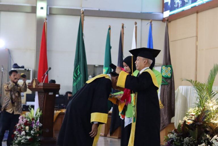 Merawat Kemanusiaan di Tengah Disrupsi, 10 Guru Besar UIN Walisongo Sampaikan Pesan Cinta untuk Negeri – UIN Walisongo