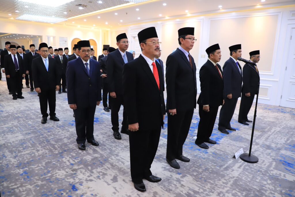 Jadilah Teladan dan Bangun Sinergi Institusi – UIN Walisongo