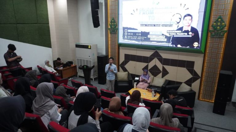 Kuliah Dosen Tamu KPI Hadirkan Praktisi Rasika FM, Perkuat Skill Announcing Mahasiswa – UIN Walisongo