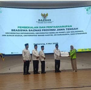 BAZNAS Jateng Salurkan Beasiswa Tahap III Tahun 2026 untuk 29 Mahasiswa – UIN Walisongo