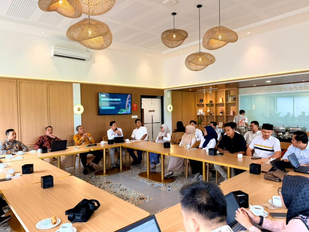 FEBI dan KALAM Bersinergi Siapkan Program Strategis untuk Alumni – UIN Walisongo