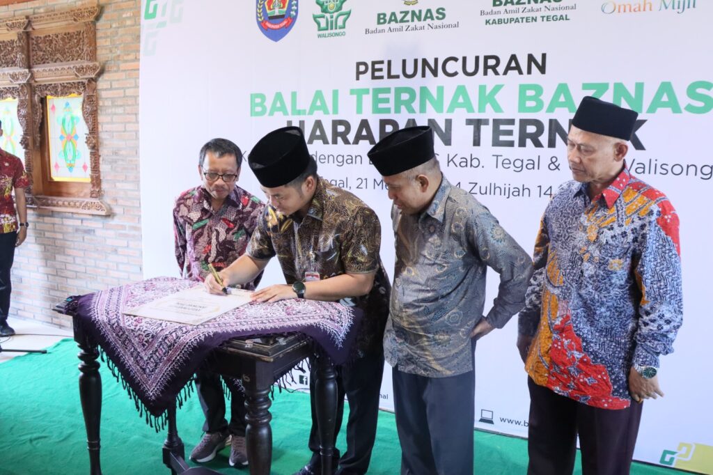 Penandatanganan Kesepakatan Bersama Jadi Momentum Penguatan Sinergi Pemkab Tegal dan UIN Walisongo – UIN Walisongo 1 Penandatanganan Kesepakatan Bersama Jadi Momentum Penguatan Sinergi Pemkab Tegal dan UIN Walisongo – UIN Walisongo