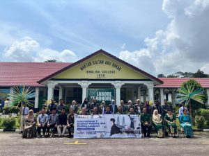 Mahasiswa Magister PAI UIN Walisongo Praktik Mengajar di Maktab Sultan Abu Bakar Malaysia – UIN Walisongo