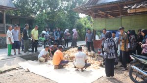 Bawa Perubahan Positif, Tim DHARMAKIP UIN Walisongo Sukses Tuntaskan Pengabdian 4 Hari di Kendal – UIN Walisongo 4 Bawa Perubahan Positif, Tim DHARMAKIP UIN Walisongo Sukses Tuntaskan Pengabdian 4 Hari di Kendal – UIN Walisongo