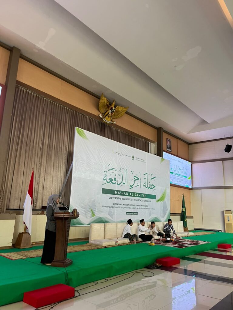 Haflah Akhirussanah Ma’had Al-Jami’ah UIN Walisongo, Momentum Menguatkan Spirit Kesantrian Mahasiswa – UIN Walisongo
