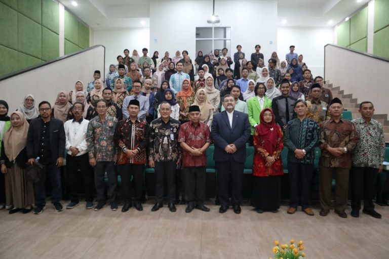 Seminar Internasional FISIP UIN Walisongo Soroti Perdamaian dan Masa Depan Timur Tengah – UIN Walisongo 1 Seminar Internasional FISIP UIN Walisongo Soroti Perdamaian dan Masa Depan Timur Tengah – UIN Walisongo