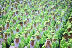 Beranda 2 Di Hadapan 4.623 Mahasiswa Baru, Wagub Gus Yasin Buka-Bukaan Soal Komitmen Kesejahteraan Guru di Jateng – UIN Walisongo