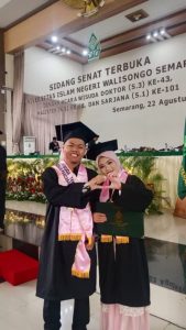 Beranda 2 Kisah Perjuangan Dr. Nasikhin dari Beras Kondangan Hingga Panggung S3 UIN Walisongo – UIN Walisongo
