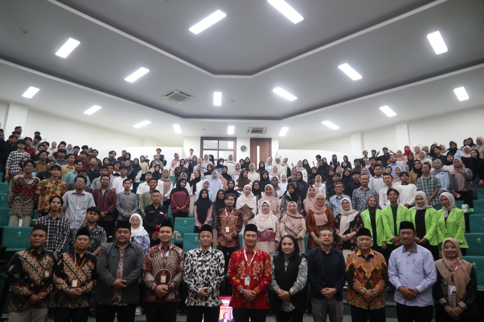 Studium Generale FISIP UIN Walisongo Bahas Pemuda dan Kejahatan Digital di Era Disrupsi – UIN Walisongo 1 Studium Generale FISIP UIN Walisongo Bahas Pemuda dan Kejahatan Digital di Era Disrupsi – UIN Walisongo