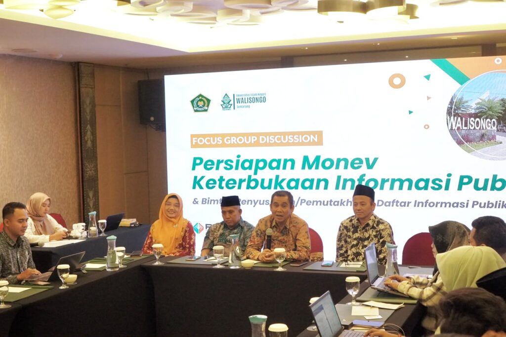 UIN Walisongo Gaspol Menuju Good University Governance, Evaluasi dan Pemutakhiran Keterbukaan Informasi Publik di Solo – UIN Walisongo 1 UIN Walisongo Gaspol Menuju Good University Governance, Evaluasi dan Pemutakhiran Keterbukaan Informasi Publik di Solo – UIN Walisongo