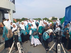 Beranda 1 Bikin takjub! Lebih dari 100 peserta IGPAUD YPMNU Jawa Tengah Padati Planetarium dan Observatorium – UIN Walisongo