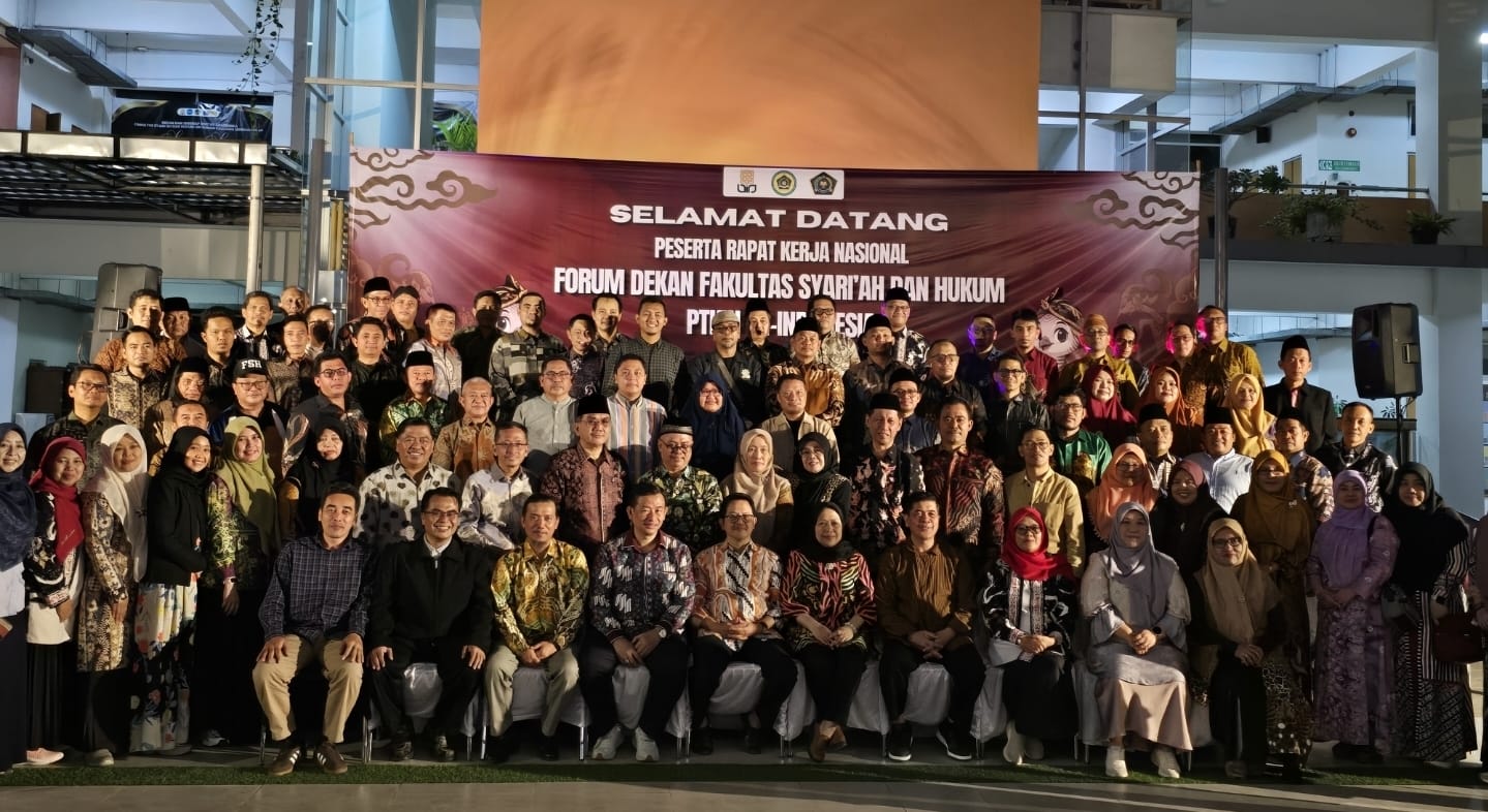 Dari Yogyakarta, Dekan FSH PTKIN Satukan Gagasan Hadapi Tantangan Pendidikan Hukum – UIN Walisongo 1 Dari Yogyakarta, Dekan FSH PTKIN Satukan Gagasan Hadapi Tantangan Pendidikan Hukum – UIN Walisongo