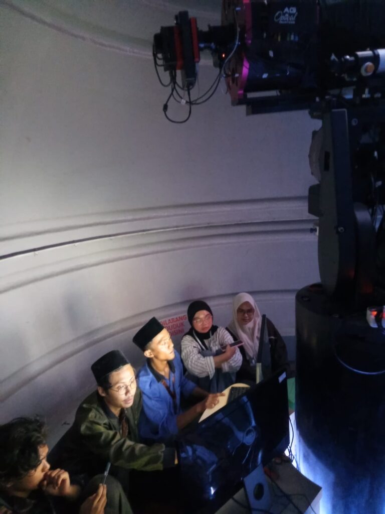 Mahasiswa Ilmu Falak UIN Sunan Ampel Surabaya Kunjungi Planetarium UIN Walisongo – UIN Walisongo