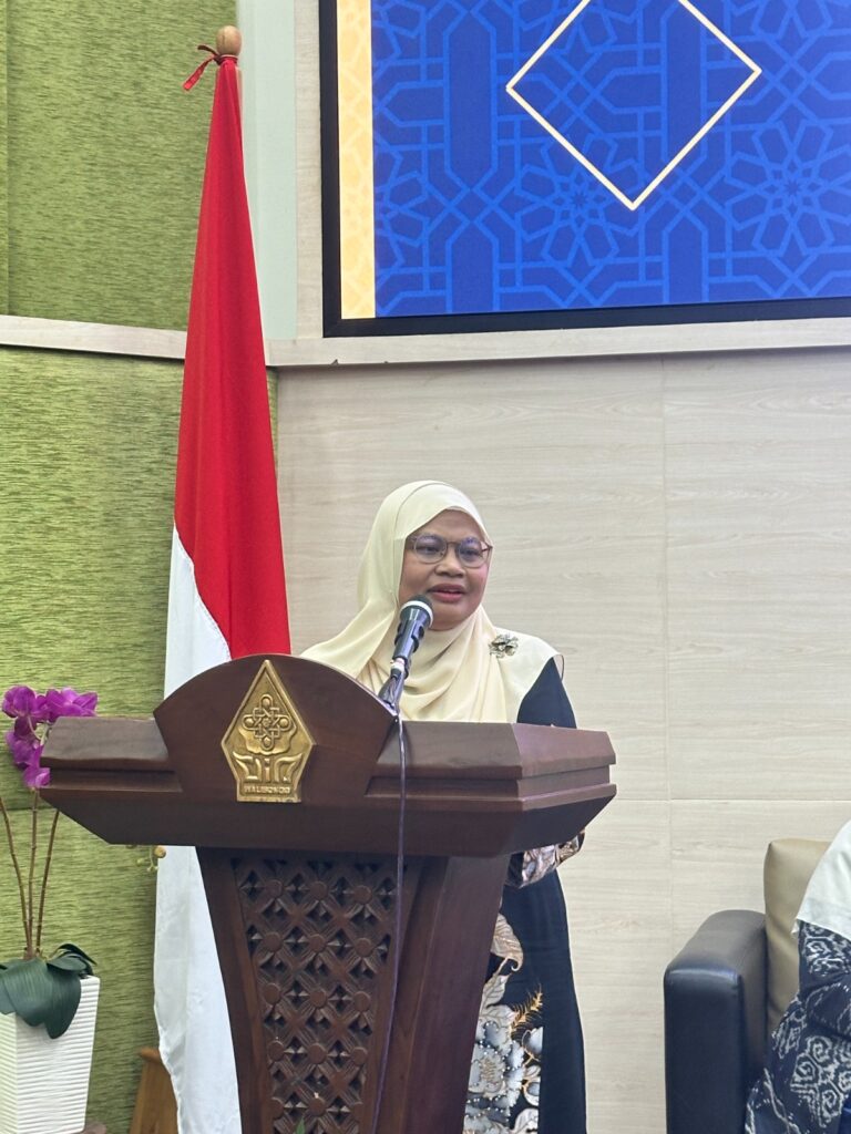 Menakar Arah Hukum Islam dalam Menghadapi Tantangan Global, dari Hukum Keluarga hingga Keadilan Sosial – UIN Walisongo