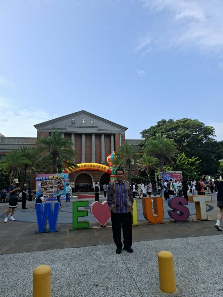 Rektor MUST Apresiasi Kerja Sama Strategis dengan UIN Walisongo pada Dies Natalis ke-60 – UIN Walisongo