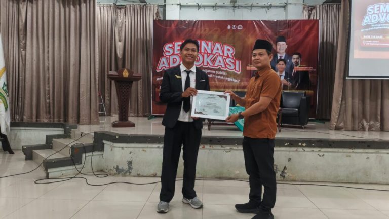 Seminar Advokasi FITK UIN Walisongo, Mahasiswa Diajak Kawal Aspirasi Publik Menjadi Kebijakan – UIN Walisongo