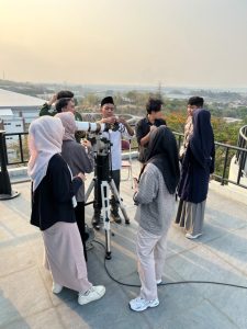 Tim Astrofotografer Planetarium UIN Walisongo Bekali Peserta Magang Kemampuan Teknis Simulasi Pergerakan Teleskop – UIN Walisongo